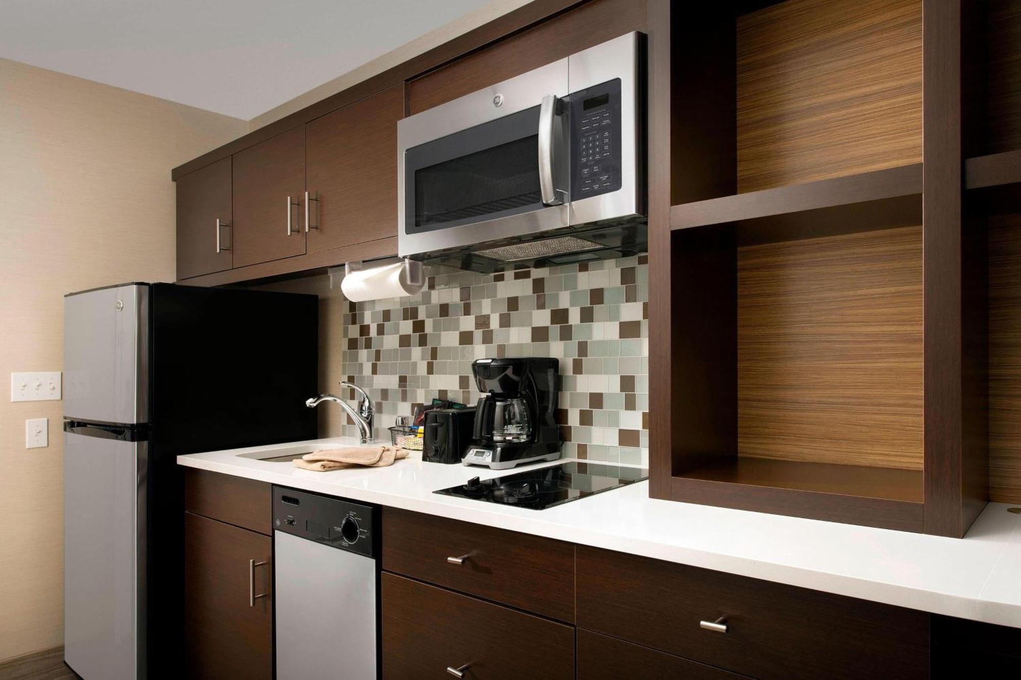 Towneplace Suites By Marriott Alexandria Fort Belvoir Mount Vernon Bagian luar foto