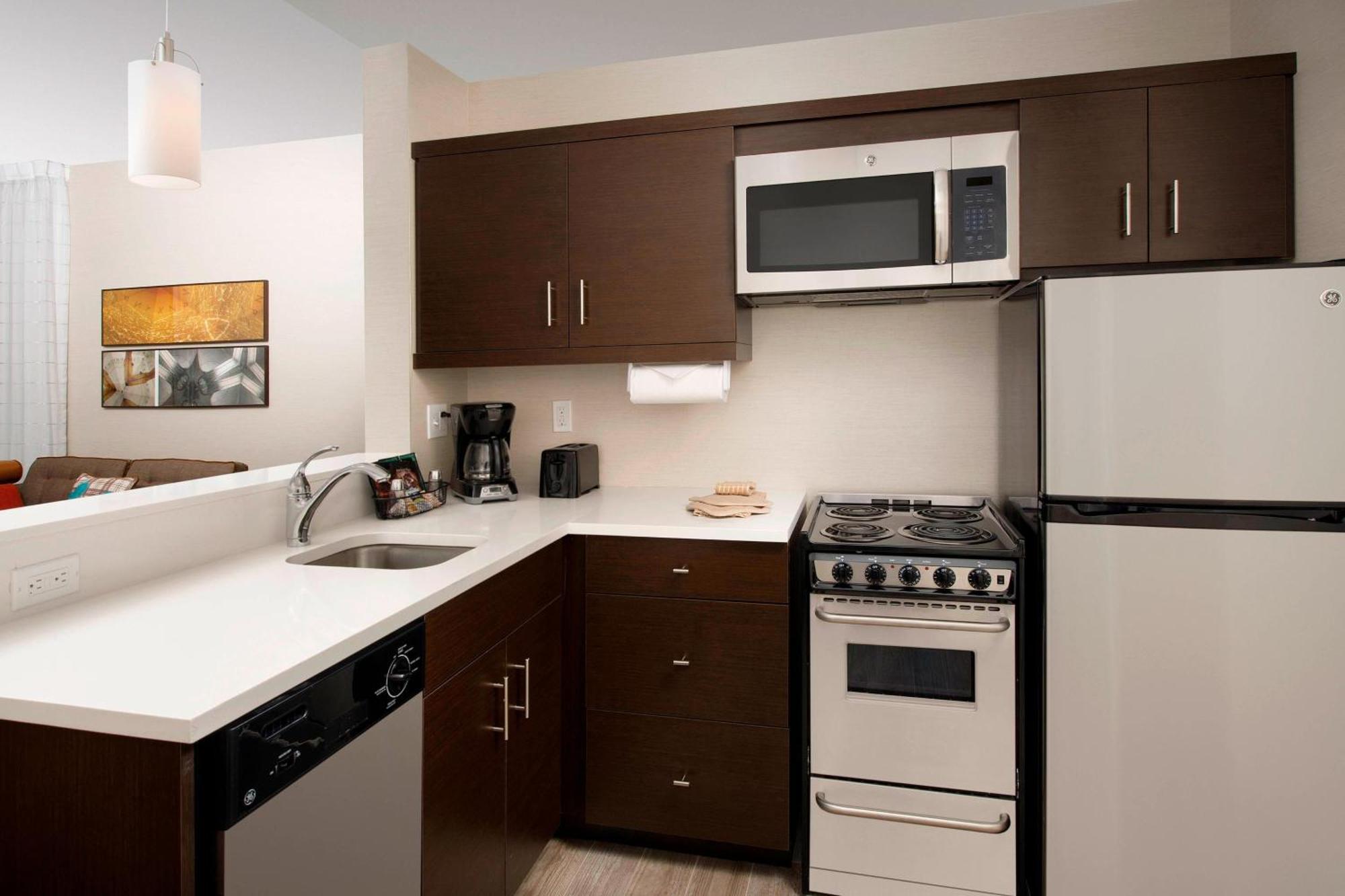 Towneplace Suites By Marriott Alexandria Fort Belvoir Mount Vernon Bagian luar foto